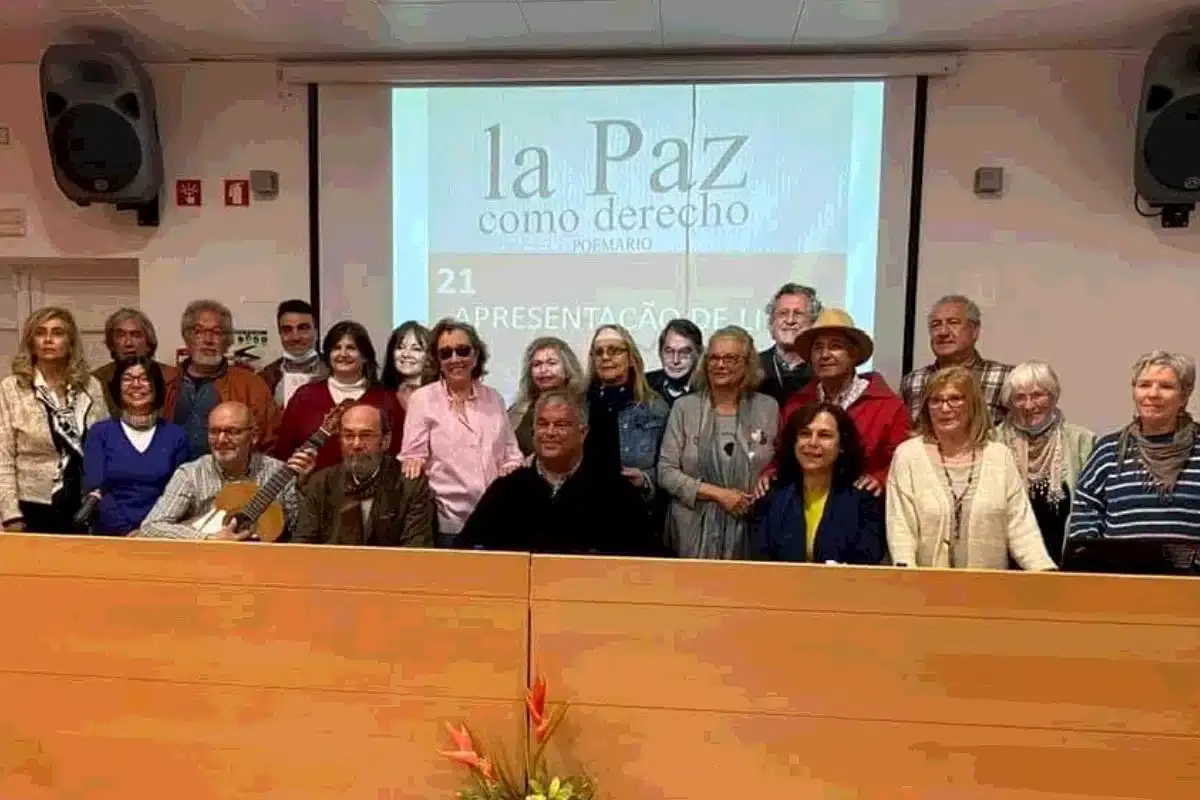 Apresentação de Poetas pela Paz